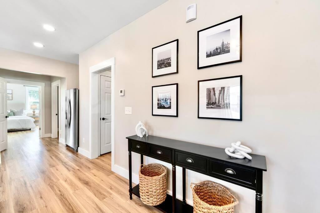 Brand New Cozy Modern Bungalow W/Hot Tub+Movieroom 7 Min From Uptown Charlotte Kültér fotó